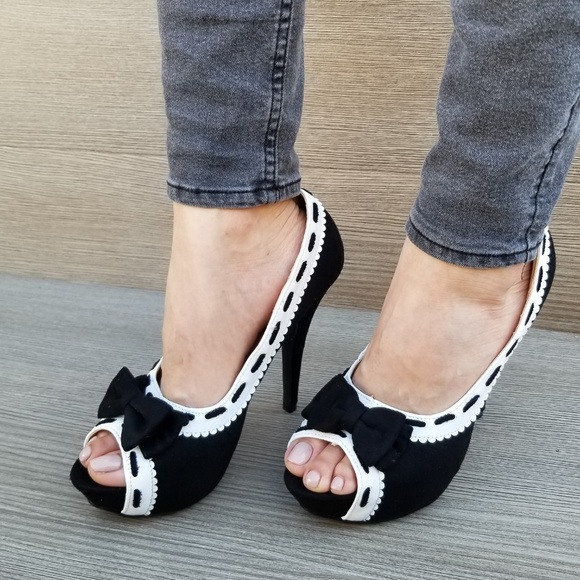 Peep Toe Pin Up Rockabilly Heels Pumps W/ Bow - Picture 6 of 8